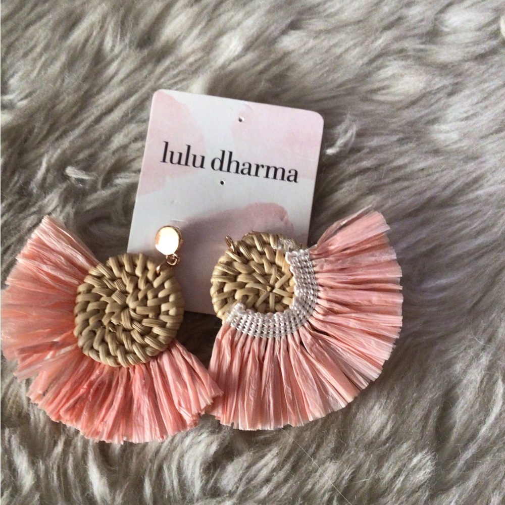 Sale! Lulu dharma paper and straw peach fan earrings